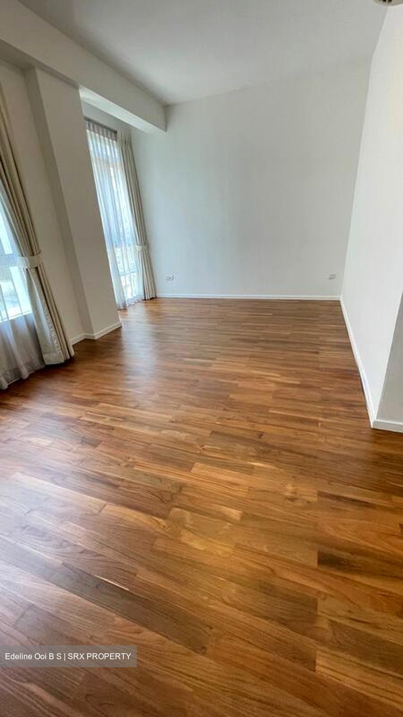 Binjai Crest (D21), Terrace #531100701